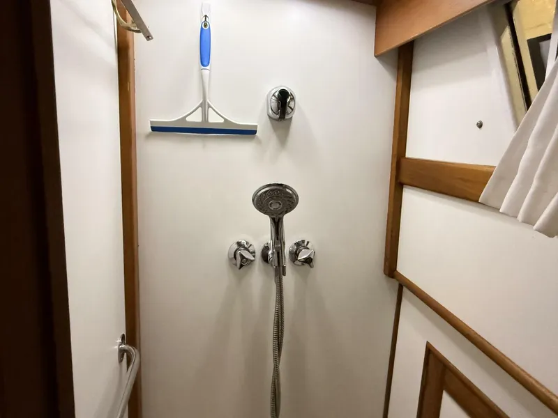 Slide: The Image of Grand Banks 42 Classic 1991 - 5991701