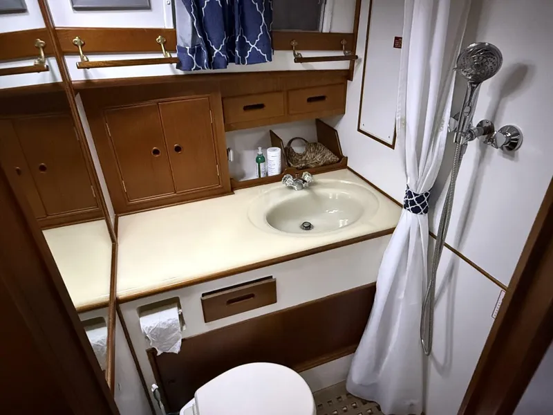 Slide: The Image of Grand Banks 42 Classic 1991 - 5991710