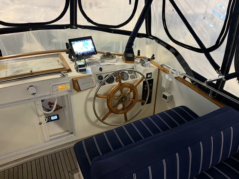 Slide: The Image of Grand Banks 42 Classic 1991 - 5991724