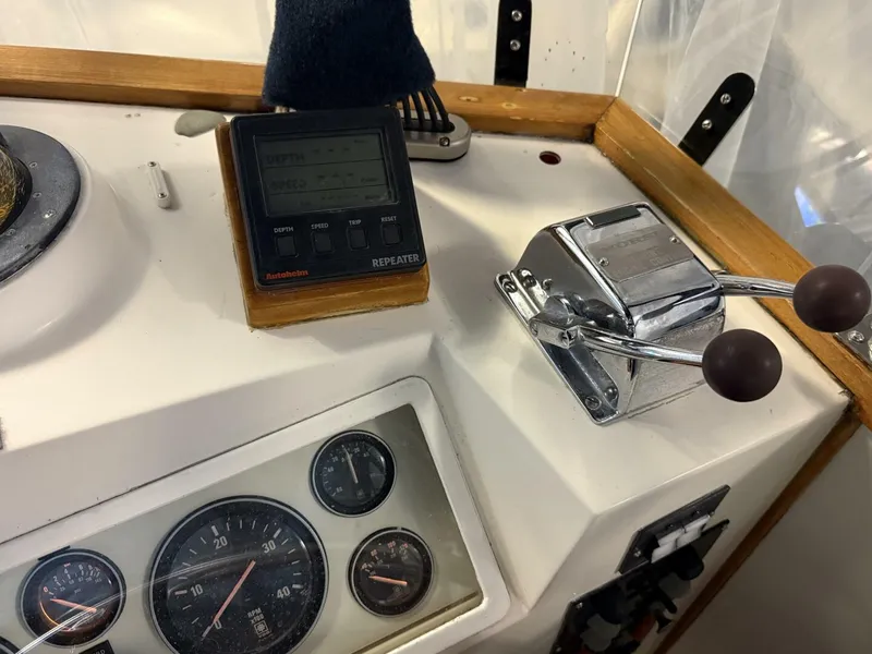 Slide: The Image of Grand Banks 42 Classic 1991 - 5991733