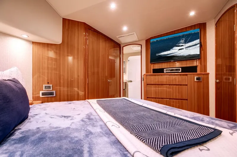 Slide: The Image of Viking 64 - High Life - 2009 Viking 64 Enclosed Bridge w/ Tower - High Life - 5991425