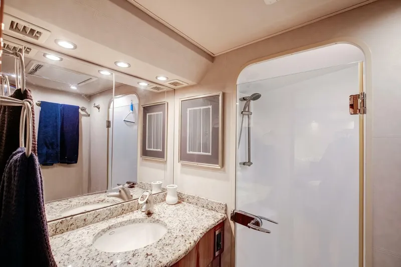 Slide: The Image of Viking 64 - High Life - 2009 Viking 64 Enclosed Bridge w/ Tower - High Life - 5991427