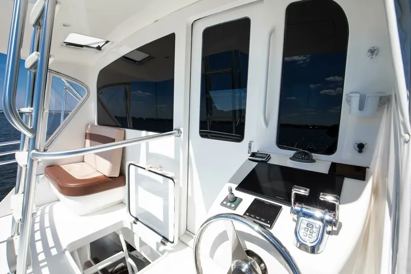 Slide: The Image of Viking 64 - High Life - 2009 Viking 64 Enclosed Bridge w/ Tower - High Life - 7651463