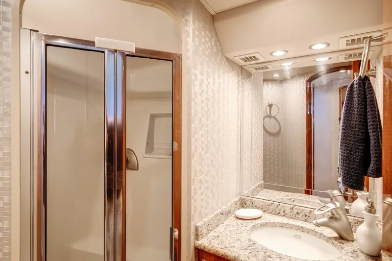 Slide: The Image of Viking 64 - High Life - 2009 Viking 64 Enclosed Bridge w/ Tower - High Life - 5991430