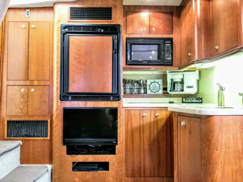 Slide: The Image of Cruisers 3672 Express 2000 - 5991353