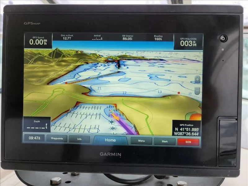 Slide: The Image of Cruisers 3672 Express 2000 - 5991356