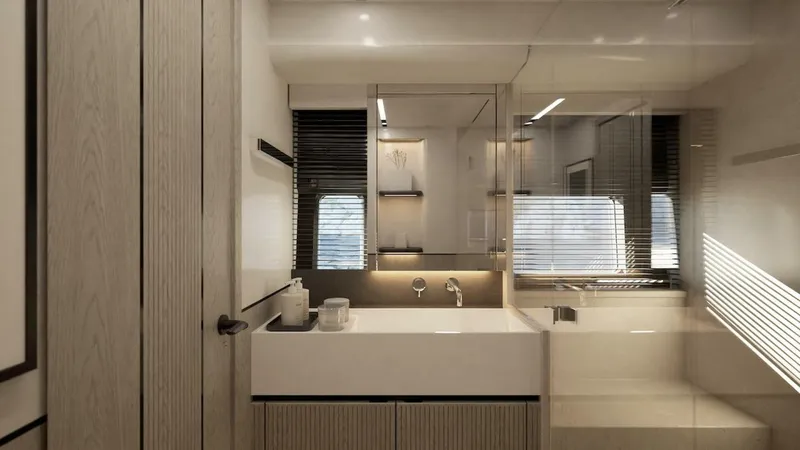 Slide: The Image of Pearl 73 2027 - 5992203