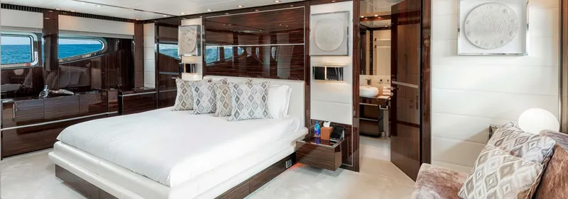 Slide: The Image of Arno Leopard 141 2012 - 5992825