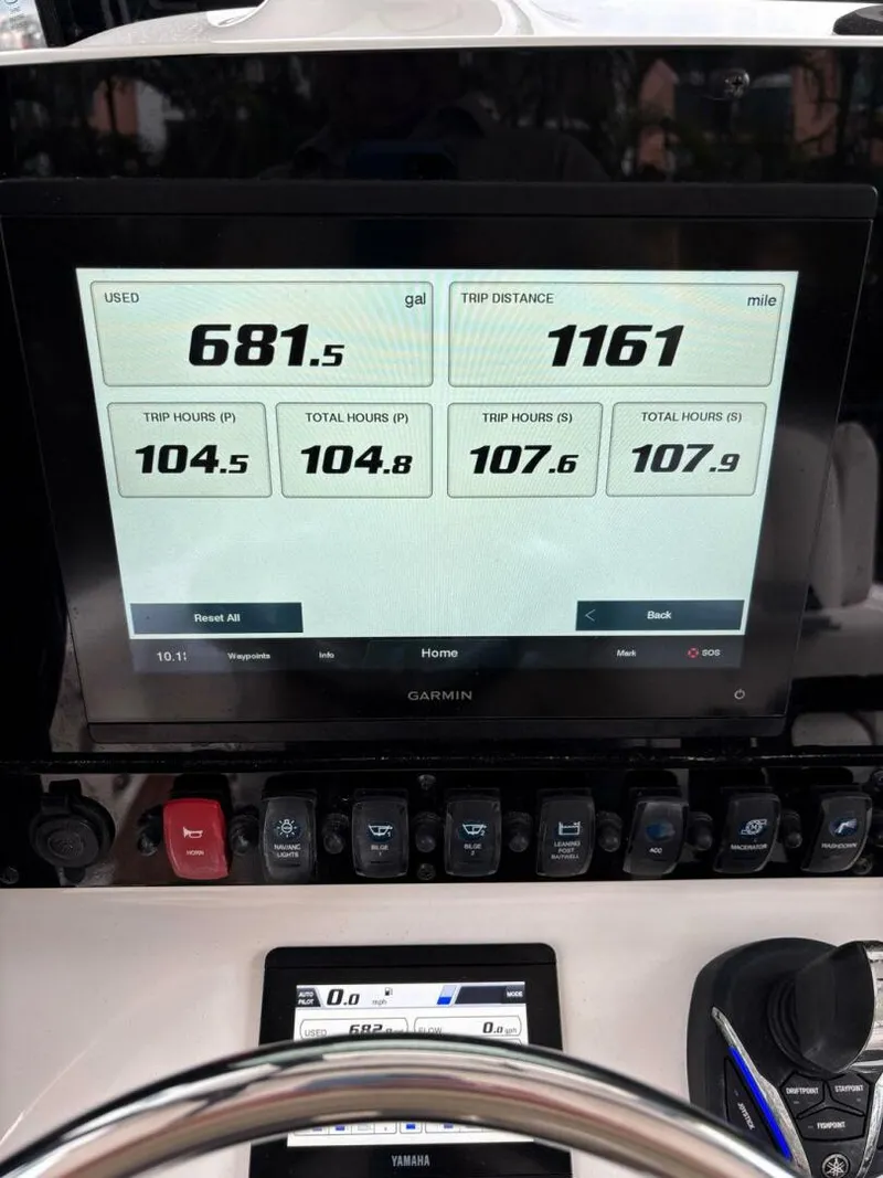 Slide: The Image of Sea Hunt Ultra 275 SE 2022 - 5992789