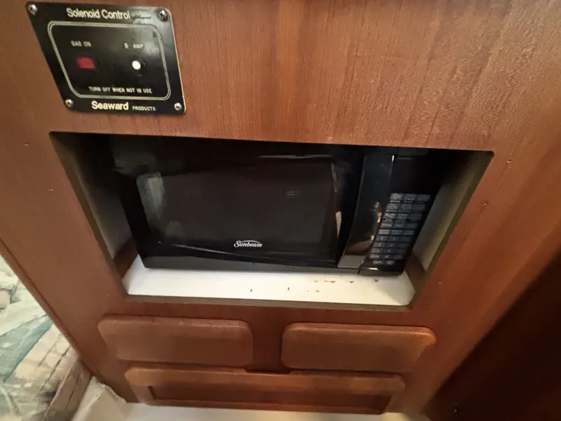 Slide: The Image of Hunter 29.5 1995 - 6006040