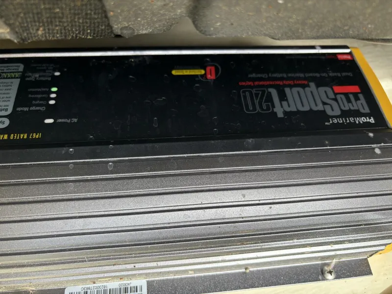 Slide: The Image of Hunter 29.5 1995 - 5996016