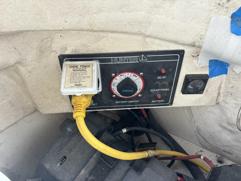 Slide: The Image of Hunter 29.5 1995 - 5996015