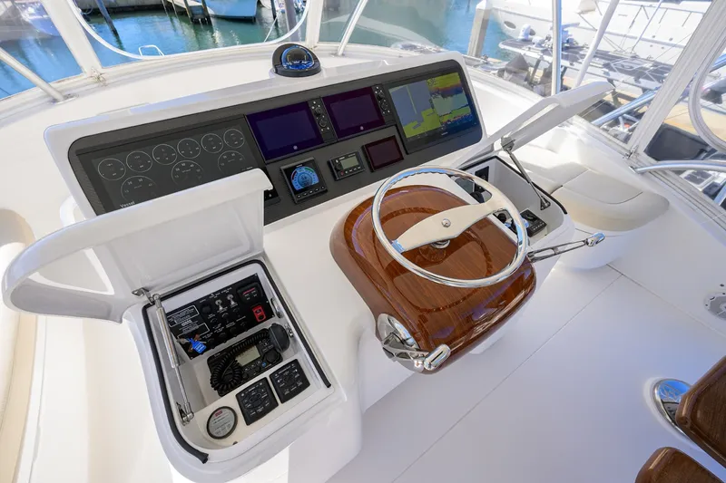 Slide: The Image of Viking 42 - Bella Vita - Flybridge 2015 Viking 42 Convertible - Bella Vita - 6011617