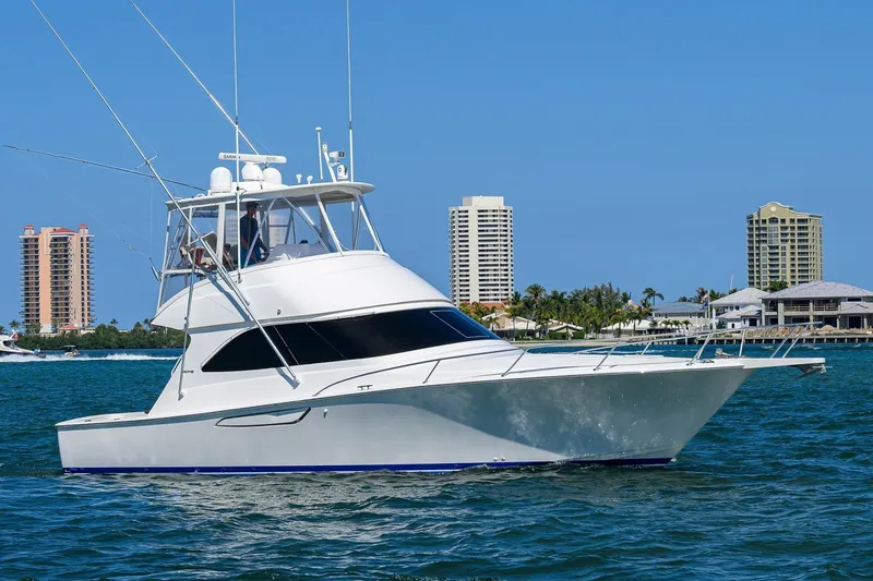 The Image of Viking 42 - Bella Vita - Profile 2015 Viking 42 Convertible - Bella Vita - 7011717