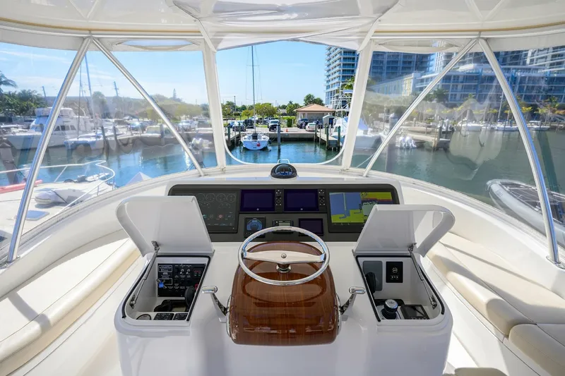 Slide: The Image of Viking 42 - Bella Vita - Flybridge 2015 Viking 42 Convertible - Bella Vita - 7011741