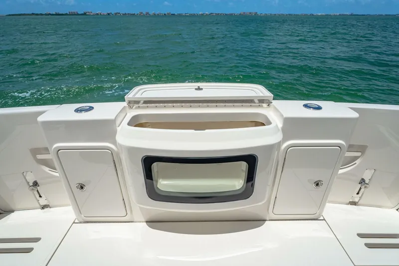 Slide: The Image of Riviera 505 SUV 2025 - 5993357