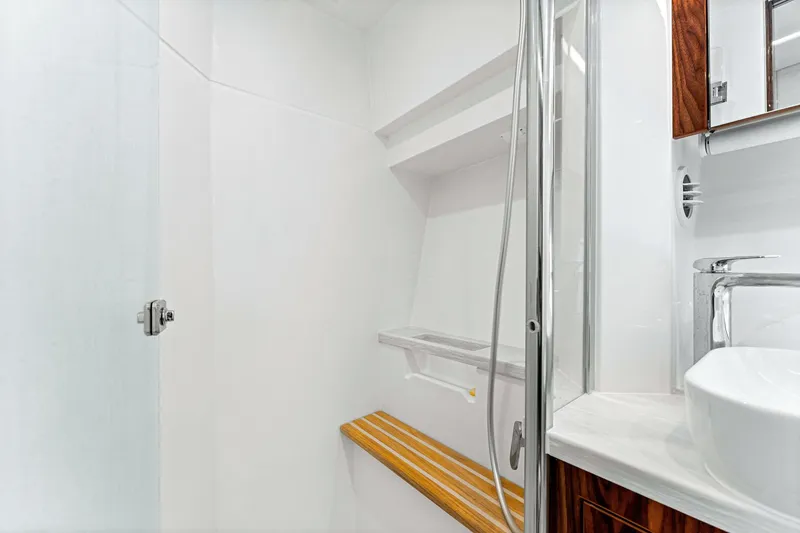 Slide: The Image of Riviera 505 SUV 2025 - 5993404