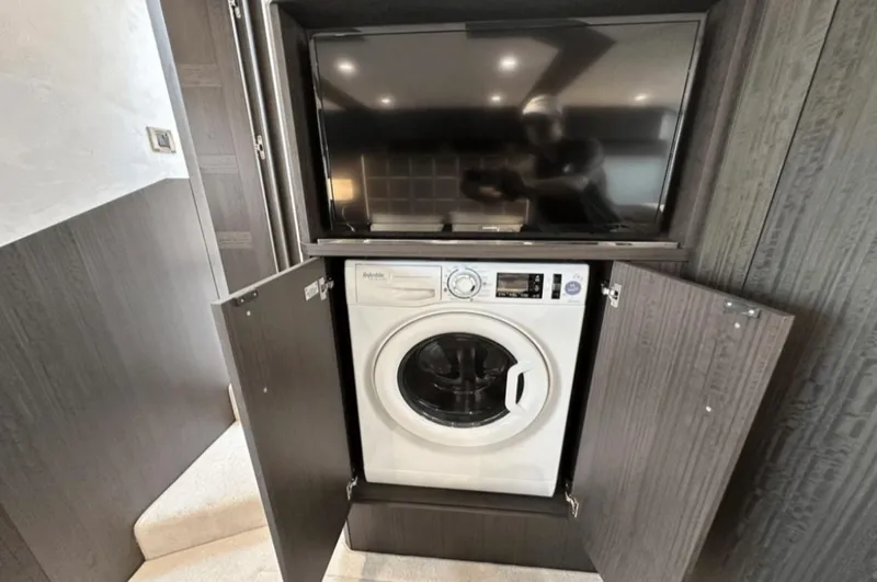 Slide: The Image of Galeon 510 SKY 2024 - 5993488