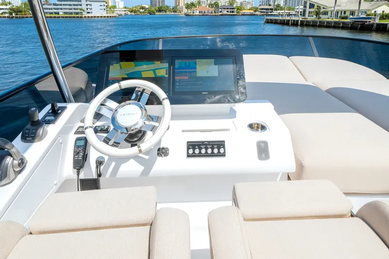 Slide: The Image of Azimut Fly 53 2026 - 6111972