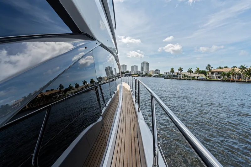 Slide: The Image of Azimut Fly 53 2026 - 7288373