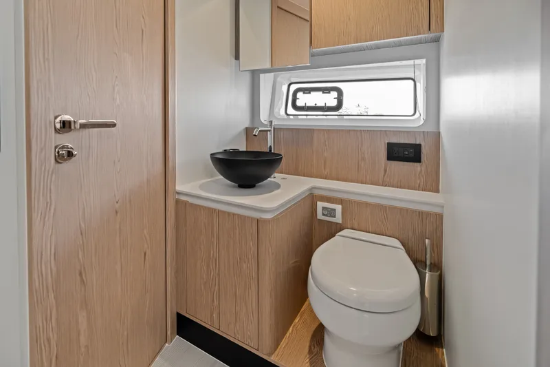 Slide: The Image of Azimut Fly 53 2026 - 7288429