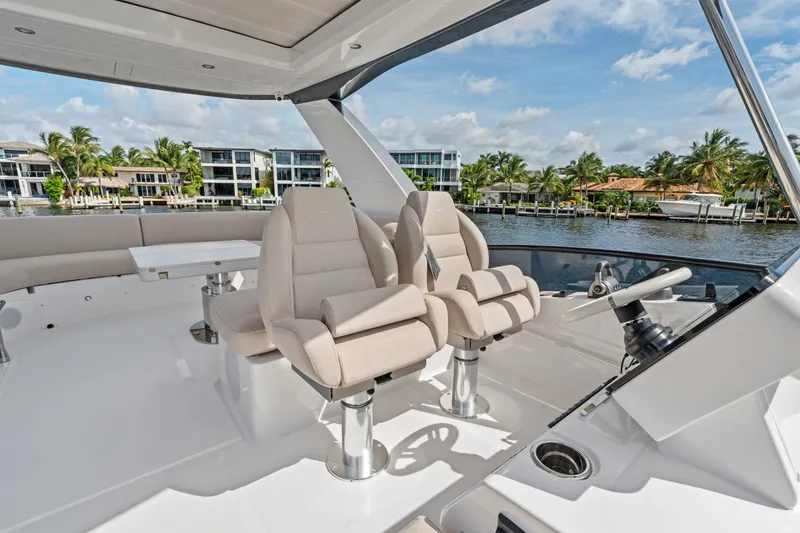 Slide: The Image of Azimut Fly 53 2026 - 7288380