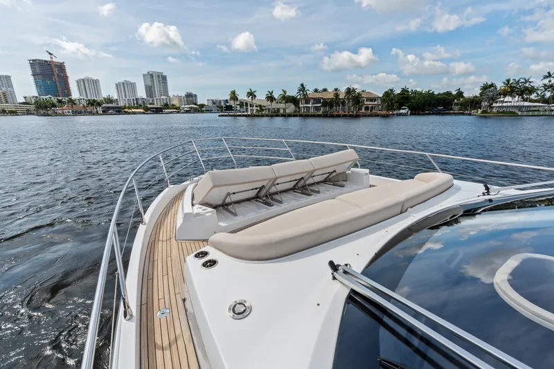 Slide: The Image of Azimut Fly 53 2026 - 7288364