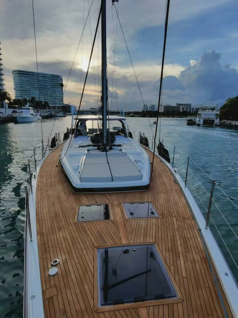 Slide: The Image of Beneteau Oceanis Yacht 62 2022 - 5993843