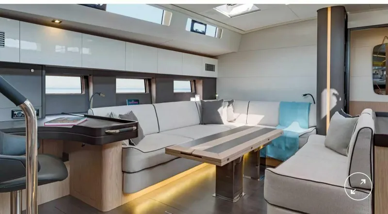 Slide: The Image of Beneteau Oceanis Yacht 62 2022 - 5993849