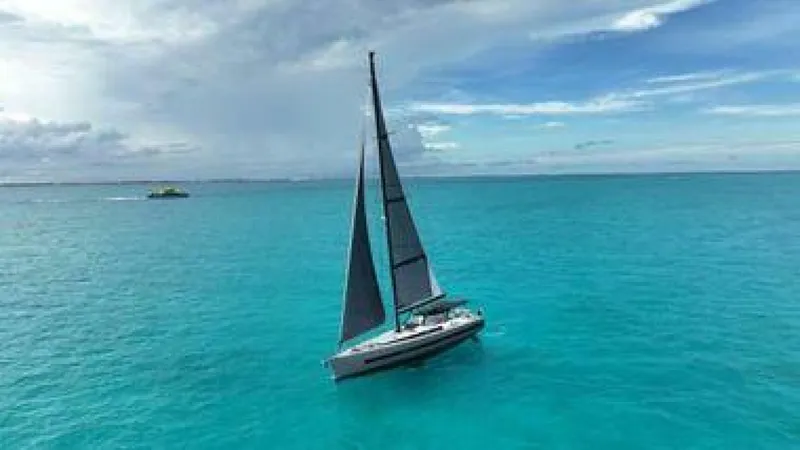 Slide: The Image of Beneteau Oceanis Yacht 62 2022 - 5993825