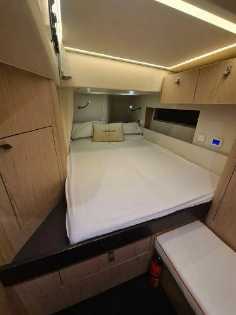 Slide: The Image of Beneteau Oceanis Yacht 62 2022 - 5993854