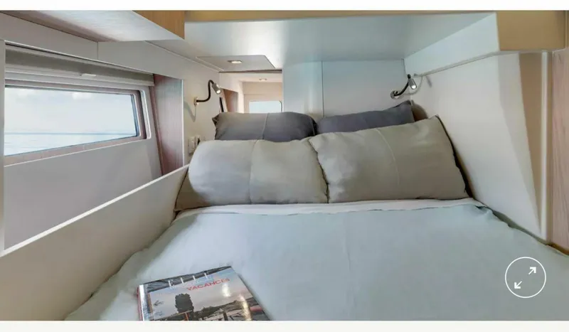 Slide: The Image of Beneteau Oceanis Yacht 62 2022 - 5993858