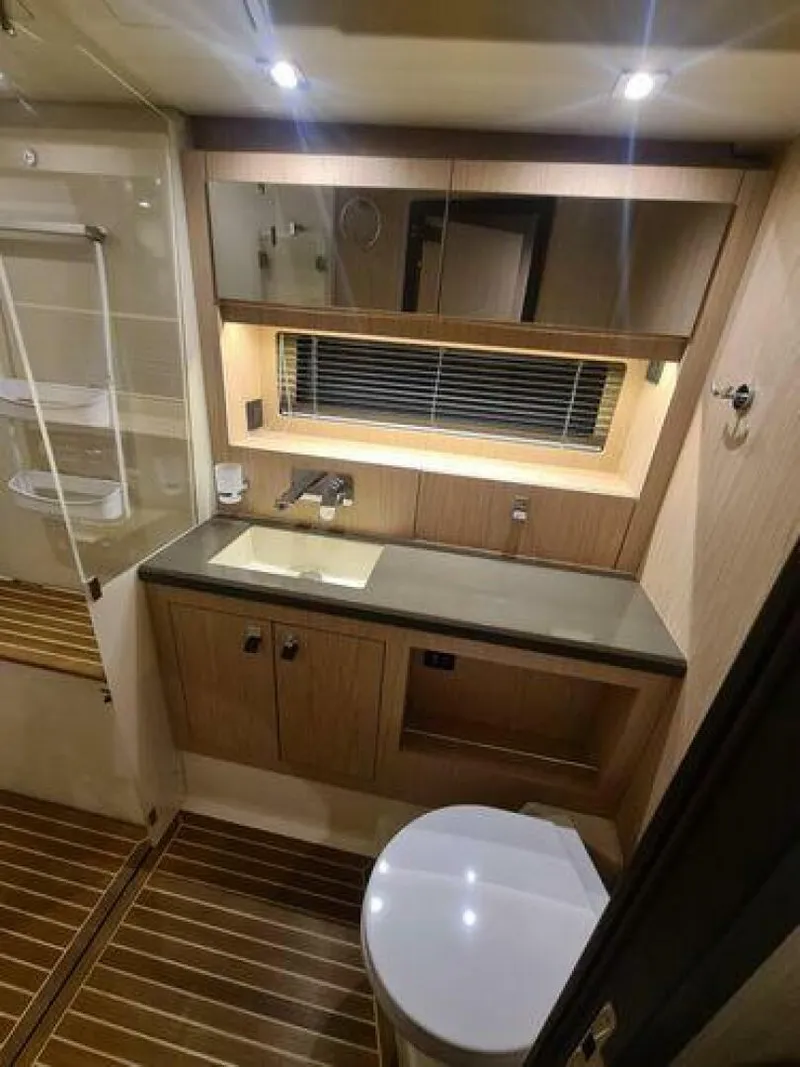 Slide: The Image of Beneteau Oceanis Yacht 62 2022 - 5993861