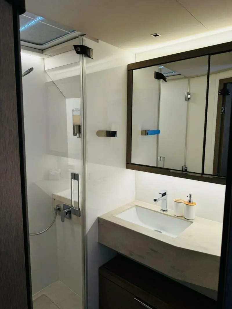 Slide: The Image of Lagoon SIXTY 5 2024 - 5993918