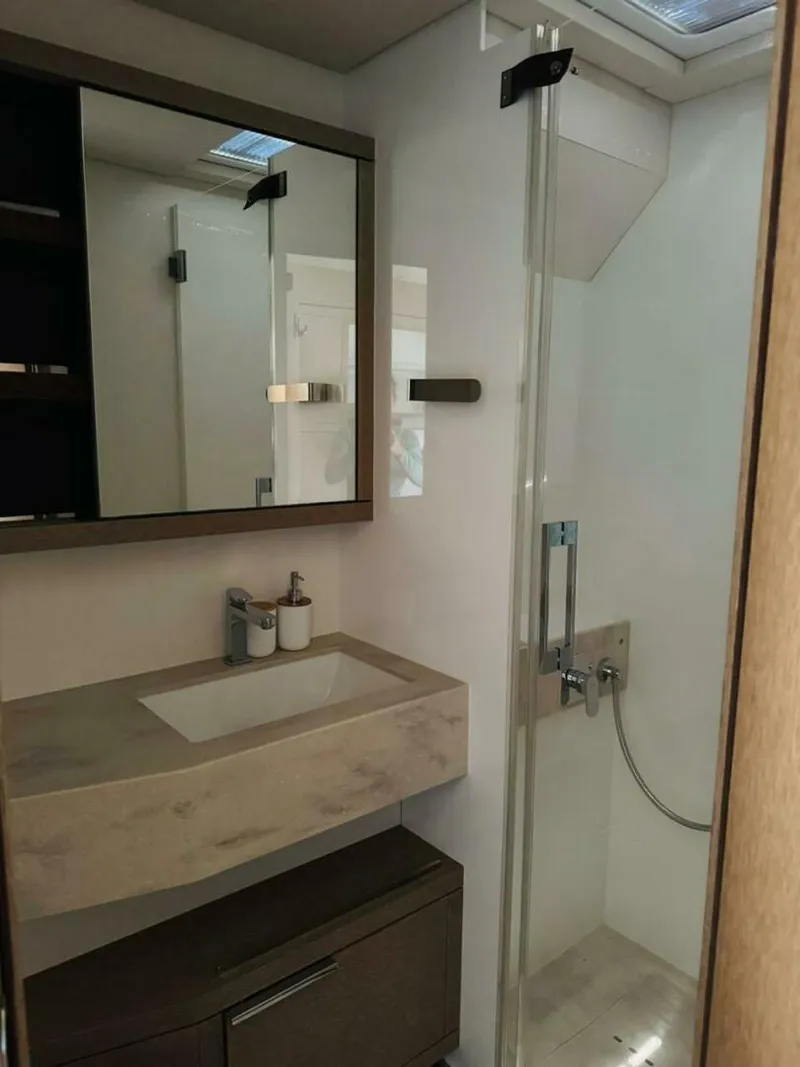 Slide: The Image of Lagoon SIXTY 5 2024 - 5993919