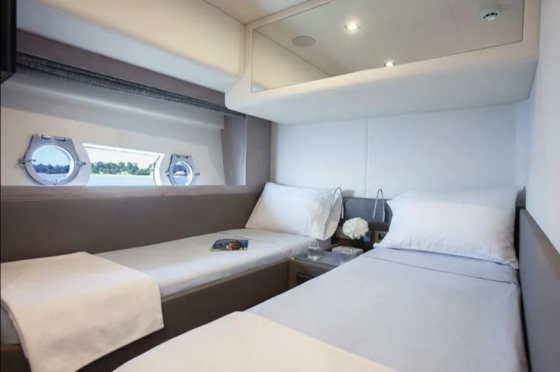 Slide: The Image of Ferretti 65 2018 - 5994012