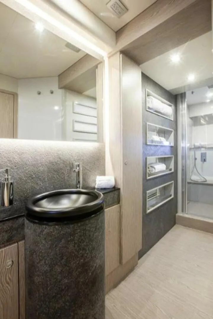 Slide: The Image of Ferretti 65 2018 - 5994005