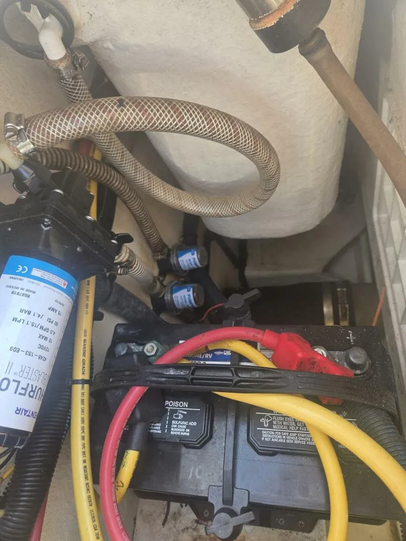 Slide: The Image of True World Marine TE2810 2008 - 5993947