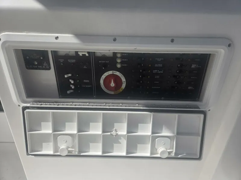 Slide: The Image of True World Marine TE2810 2008 - 5993959