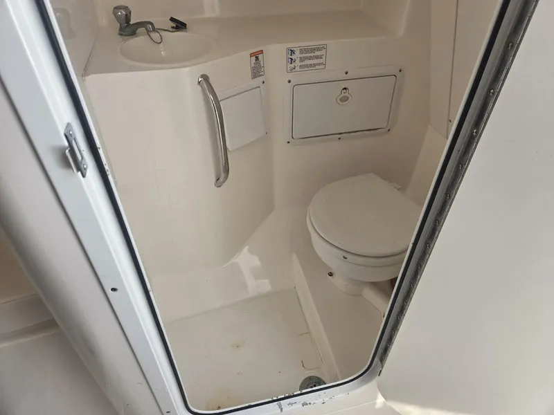 Slide: The Image of True World Marine TE2810 2008 - 5993976