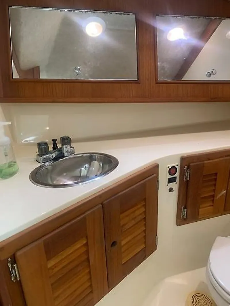 Slide: The Image of 0005611141 - 5994035