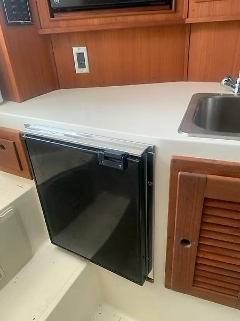 Slide: The Image of 0005611154 - 5994040