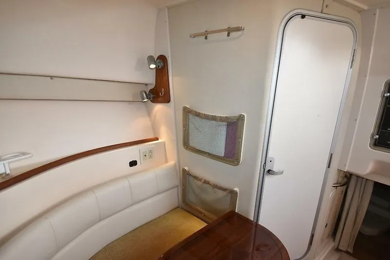 Slide: The Image of 0005611601 - 5994230