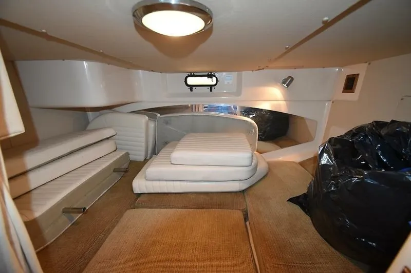 Slide: The Image of 0005611616 - 5994236