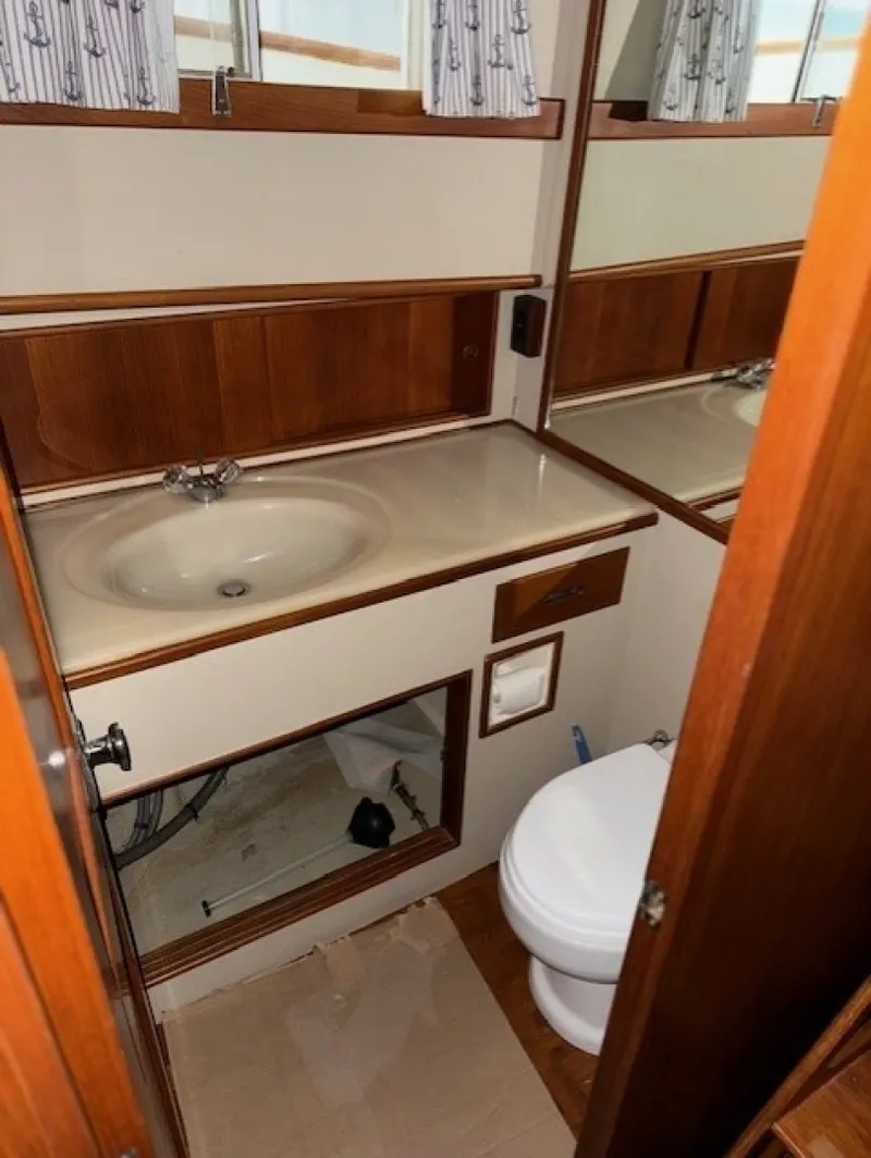 Slide: The Image of fwd head - 6002422