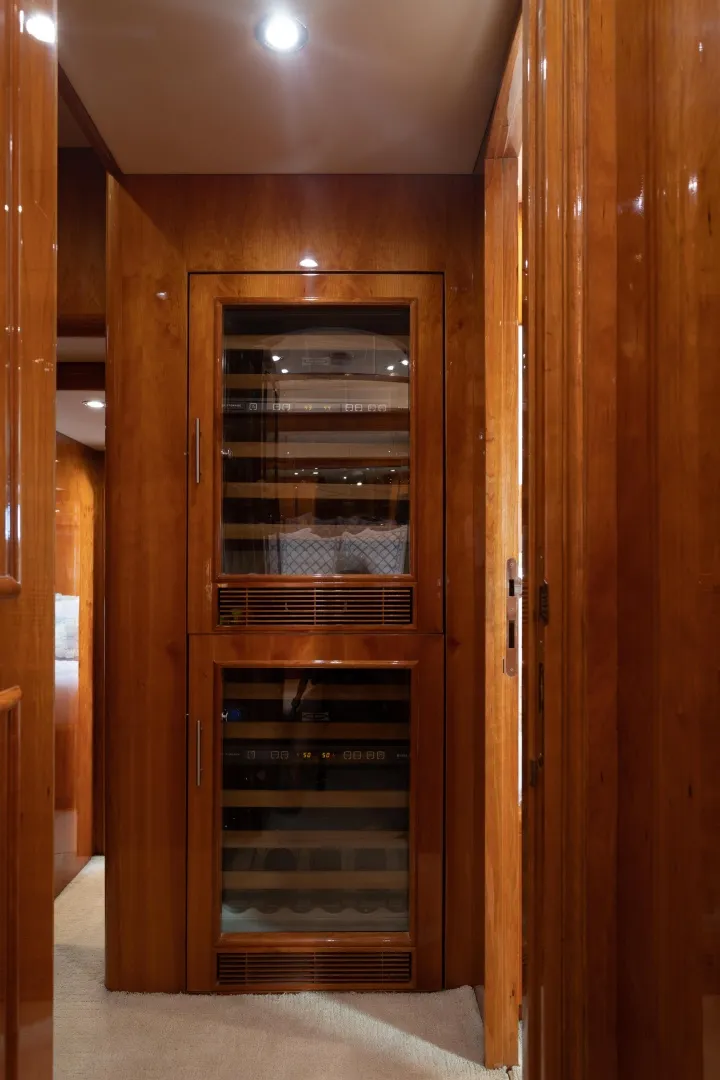 Slide: The Image of Companionway Wine Cooler - 6019902