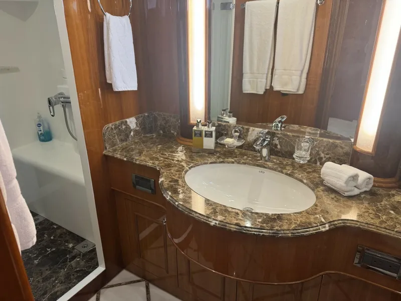 Slide: The Image of Head - 6012401