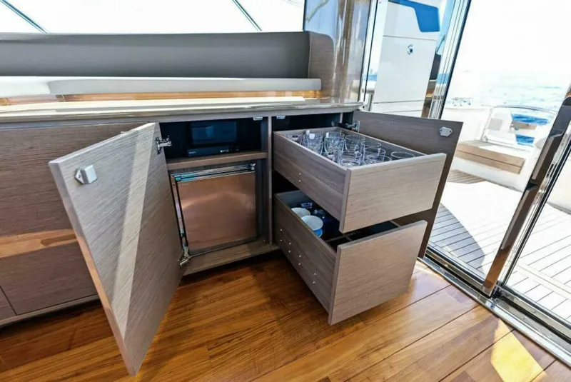 Slide: The Image of Princess F55 2022 - 5995047