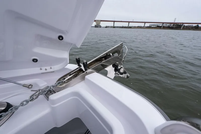 Slide: The Image of Axopar Cross Cabin 2026 - 5995535