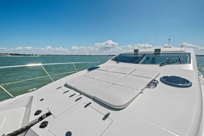 Slide: The Image of 2018 Outboard Express Catamaran 47 - 5995906